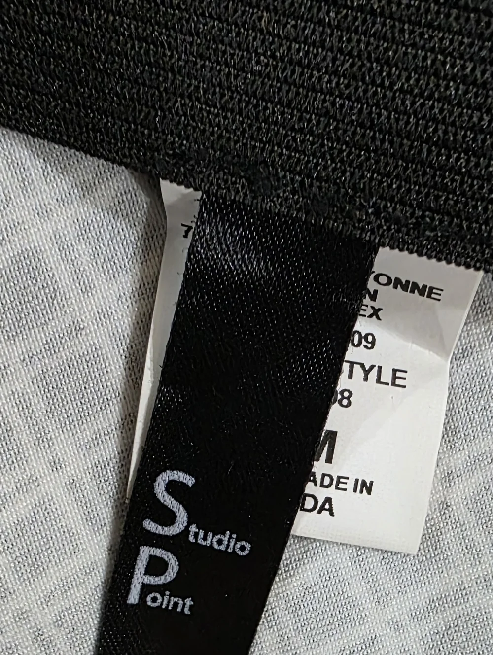 Studio Point Black & White Diamond Pattern Pencil Skirt - Size Medium